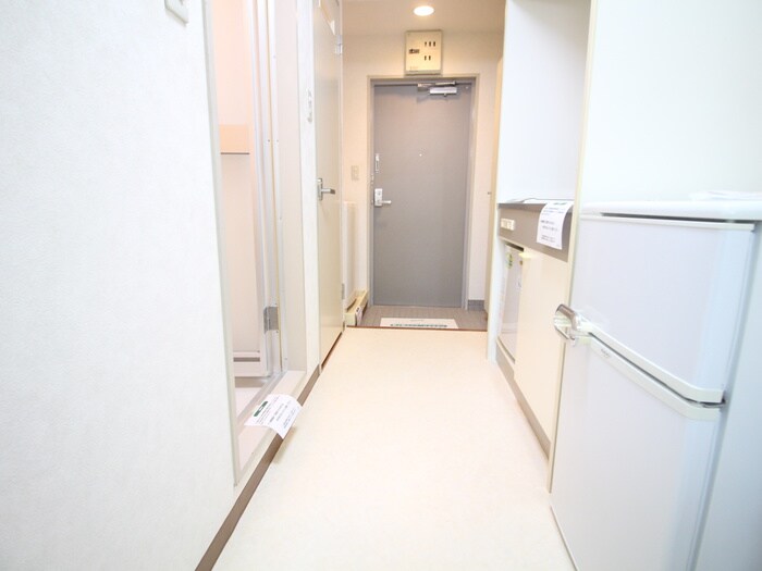 物件内観写真18　(廊下)