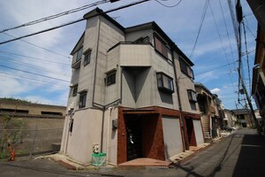 町楠葉葉山貸家外観写真