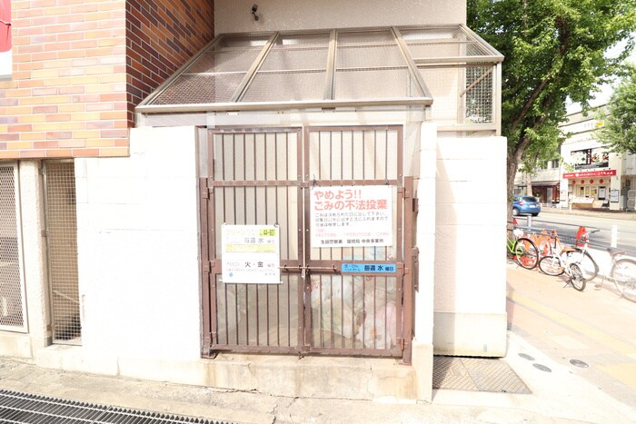 物件外観写真6　(建物設備)