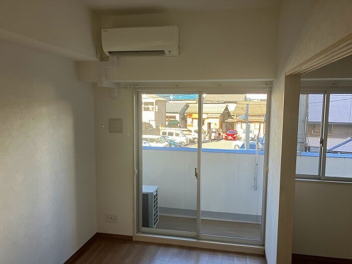 物件内観写真6　(居室)