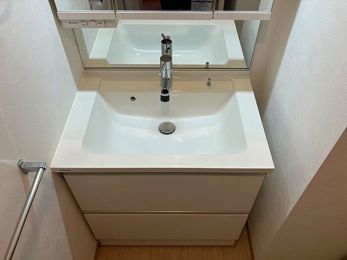 物件内観写真10　(洗面)