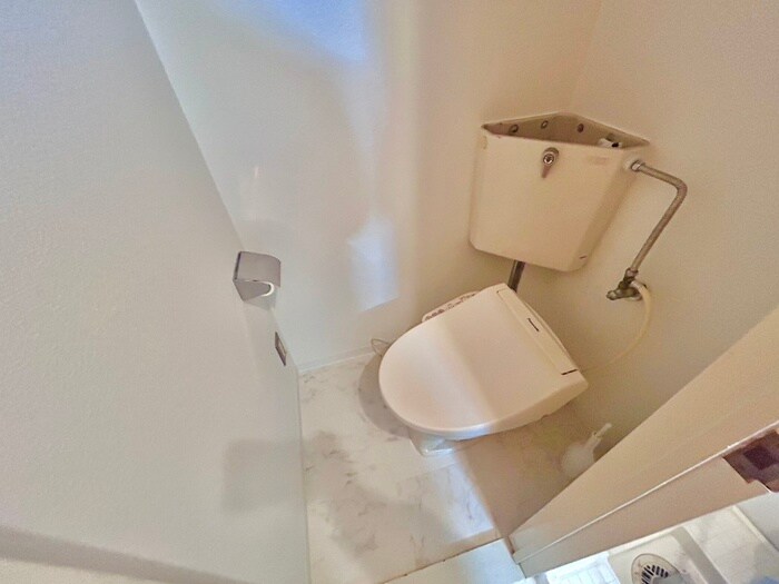 物件内観写真12　(トイレ)