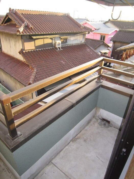 物件内観写真15　(室内からの展望)