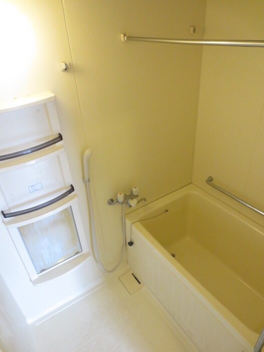 物件内観写真9　(バス／シャワールーム等)