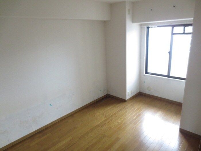 物件内観写真13　(居室)