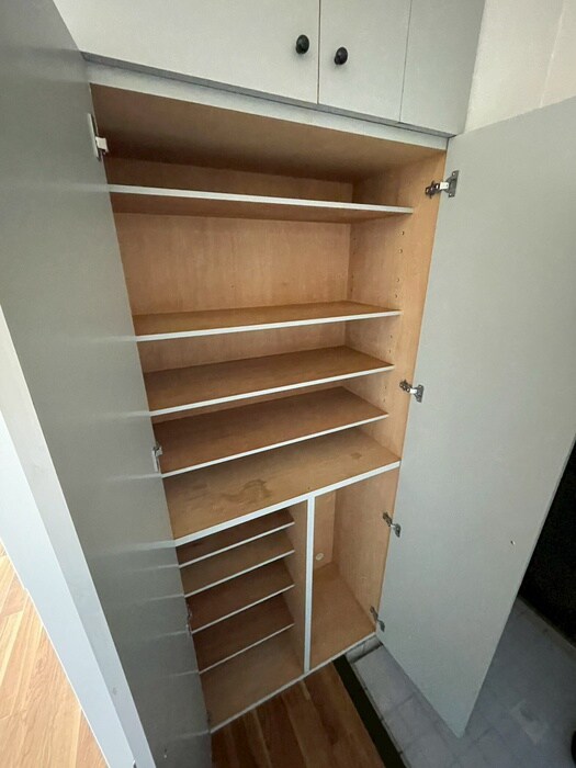 物件内観写真16　(靴箱)