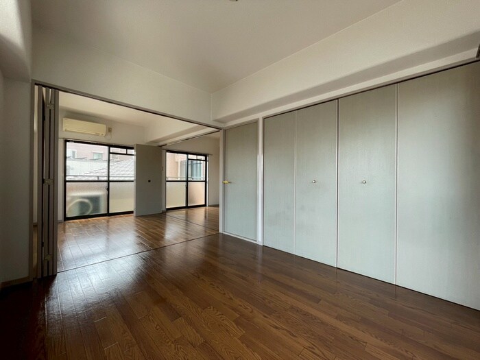 物件内観写真21　(居室)