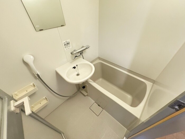 物件内観写真10　(バス／シャワールーム等)