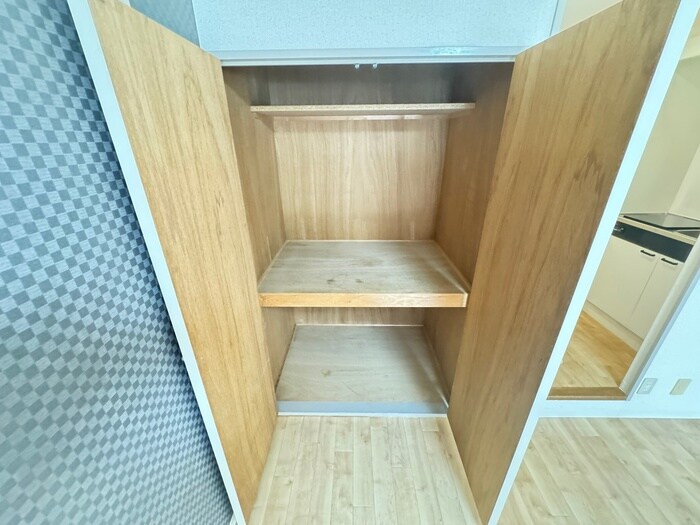 物件内観写真13　(収納)