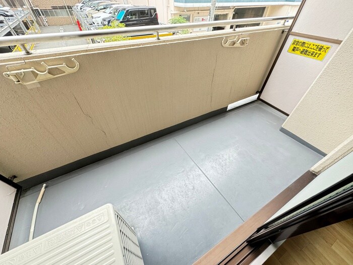 物件内観写真16　(ベランダ・バルコニー)