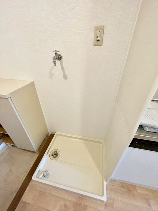 物件内観写真18　(洗濯機置場)