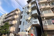 ロイヤルステート津久野の外観写真