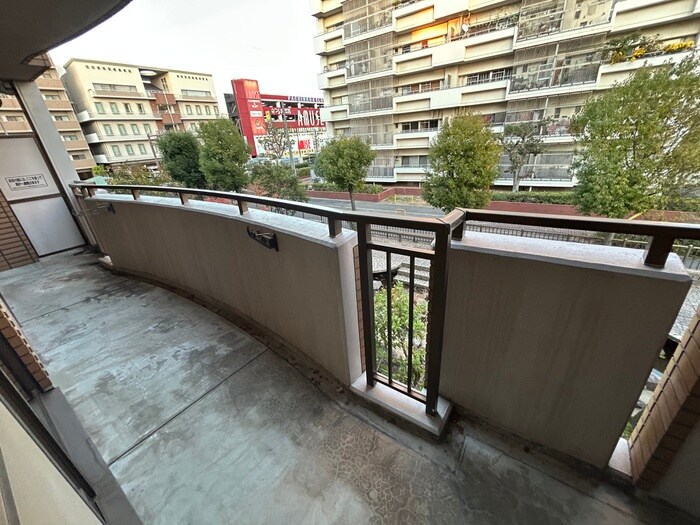 ルミエール東山のベランダ・バルコニー