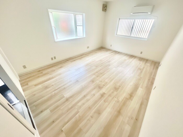 物件内観写真12　(居室)