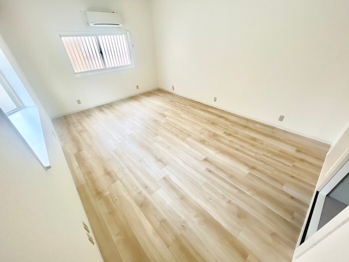 物件内観写真19　(居室)