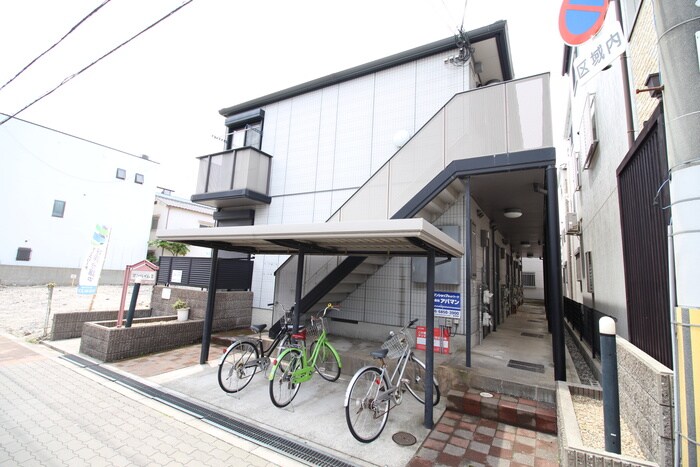 物件外観写真1　(外観写真)