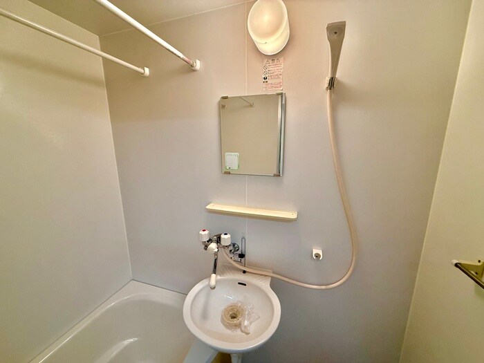 物件内観写真10　(洗面)