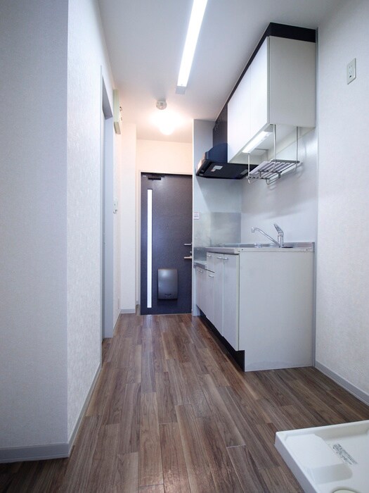 物件内観写真20　(廊下)