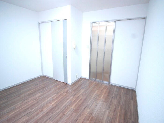 物件内観写真21　(居室)