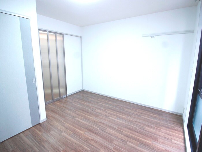 物件内観写真22　(居室)