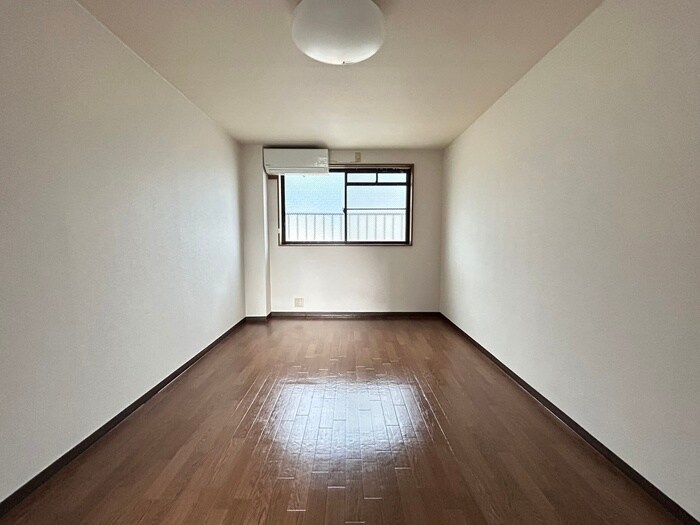 物件内観写真16　(居室)