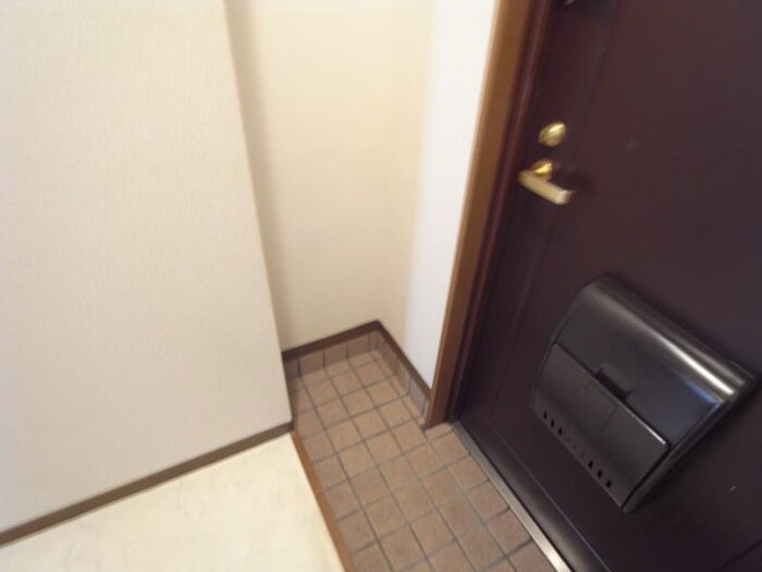 物件内観写真19　(玄関)