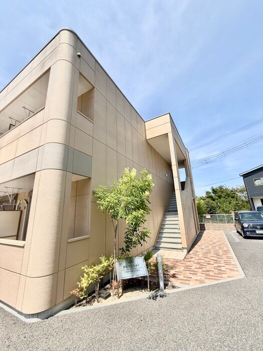 物件外観写真3　(外観写真)