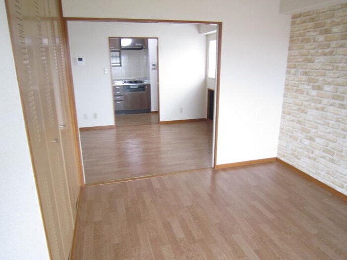 物件内観写真7　(内観写真)