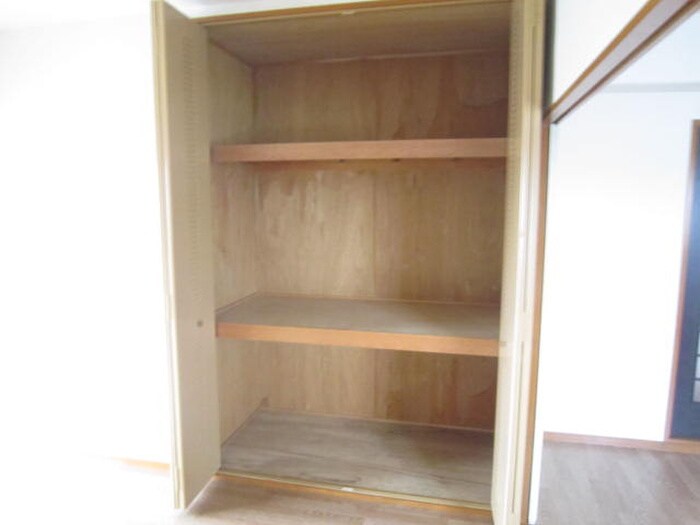 物件内観写真14　(収納)