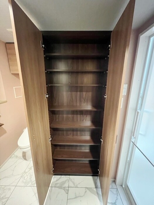 物件内観写真12　(靴箱)