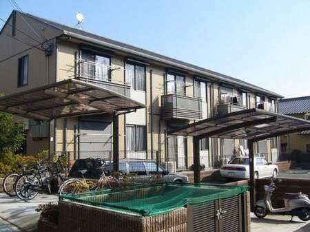 シャーメゾン北春日丘Ａ棟外観写真