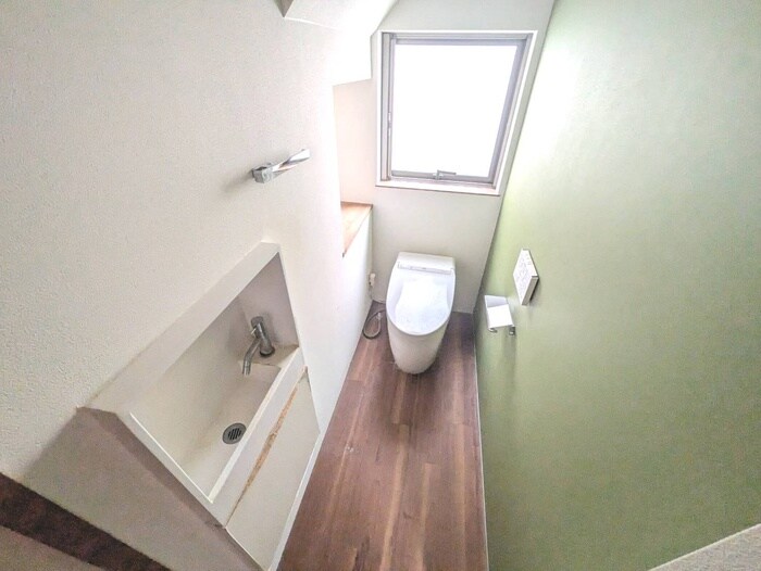 物件内観写真11　(トイレ)