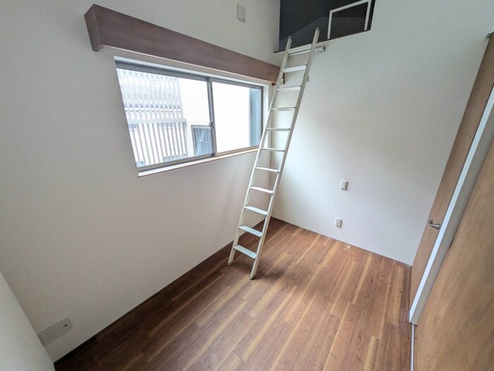 物件内観写真13　(居室)