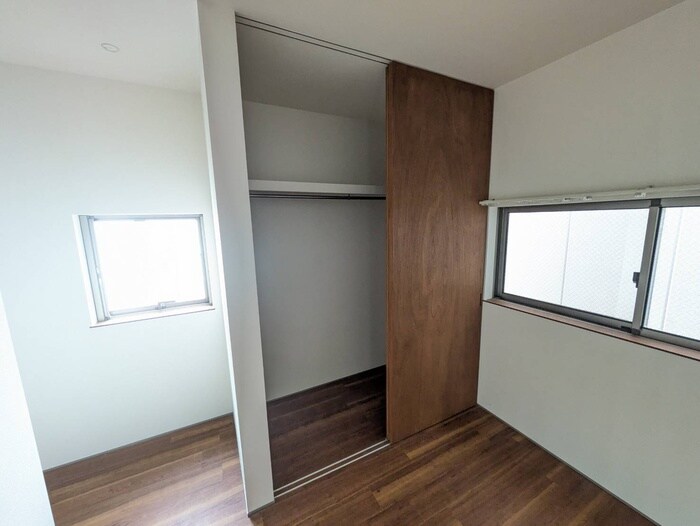 物件内観写真16　(収納)