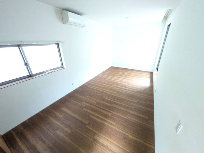 物件内観写真18　(居室)
