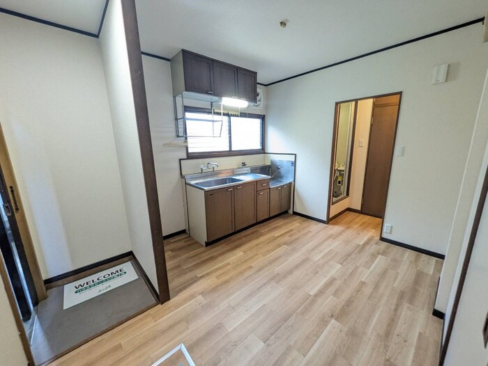 物件内観写真8　(内観写真)