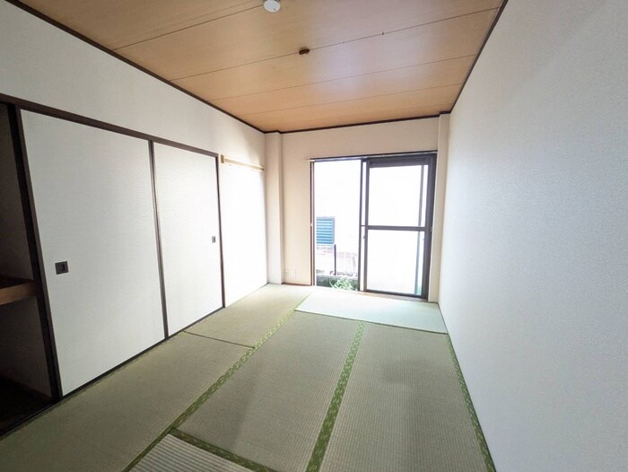 物件内観写真9　(居室)