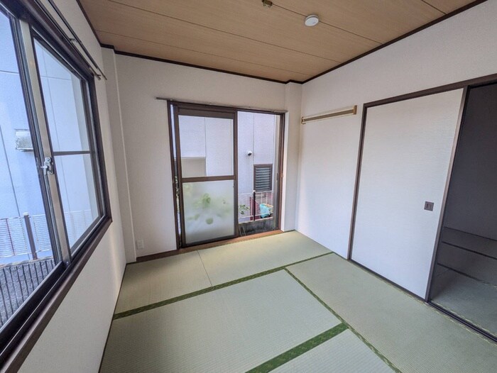 物件内観写真10　(居室)