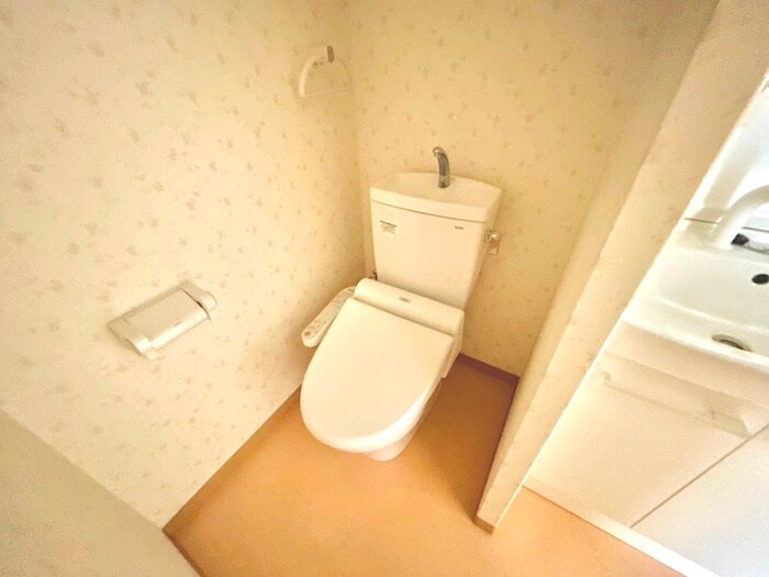 物件内観写真10　(トイレ)