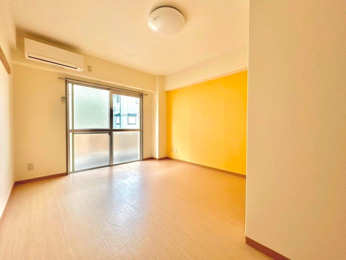 物件内観写真11　(居室)