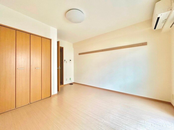 物件内観写真12　(居室)