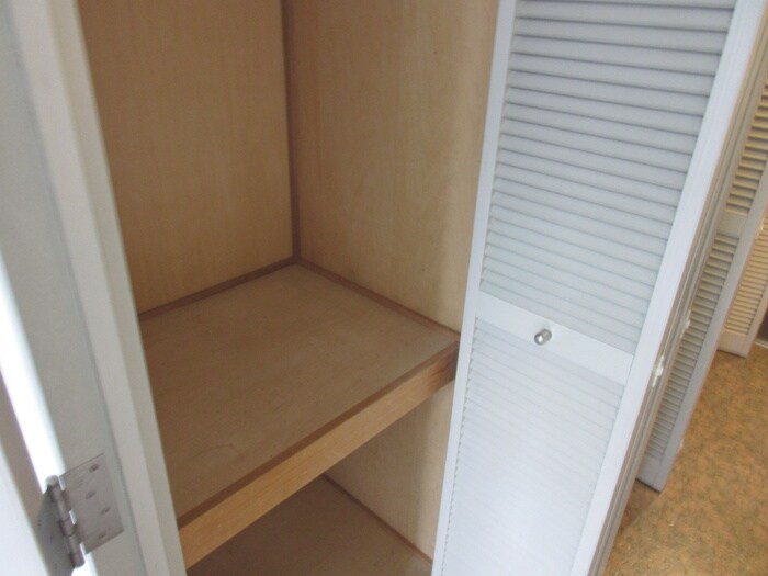 物件内観写真13　(収納)