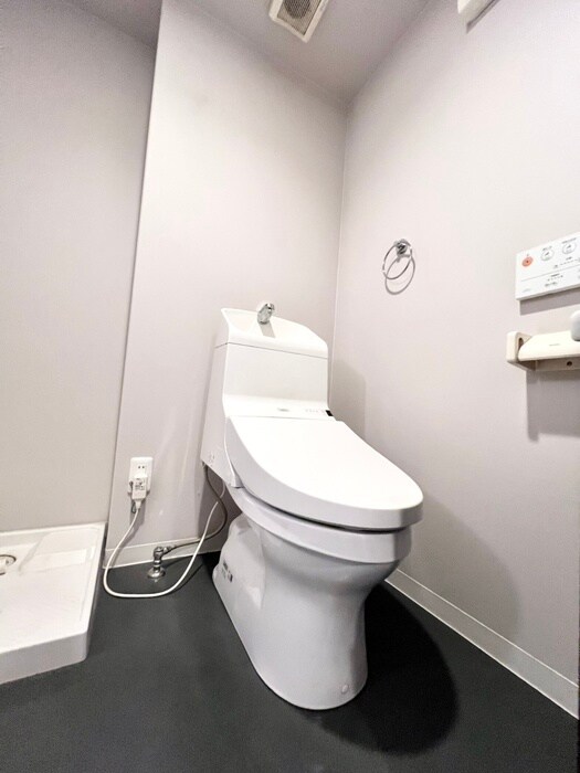 物件内観写真9　(トイレ)