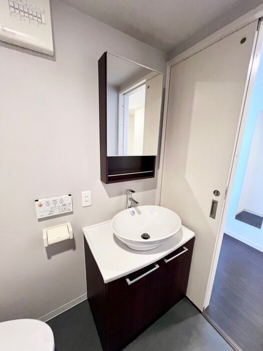 物件内観写真11　(洗面)