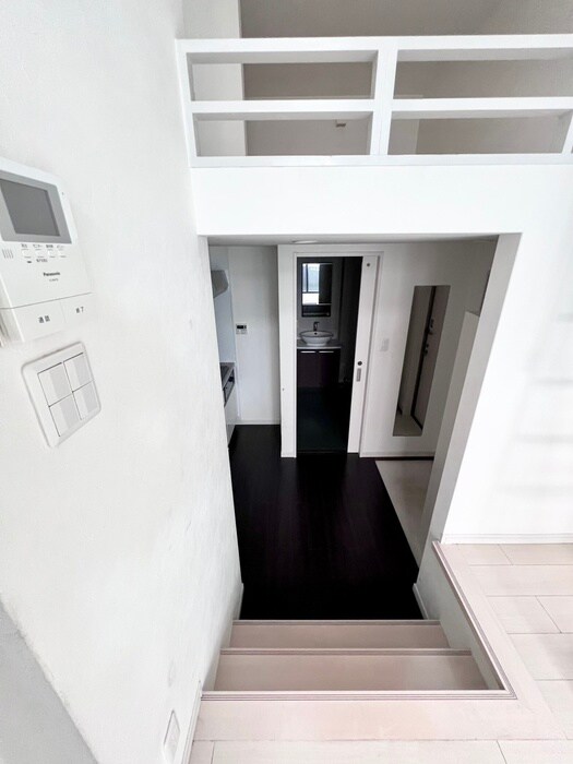 物件内観写真15　(廊下)