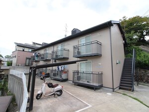 カーサ仁川Ⅱ外観写真