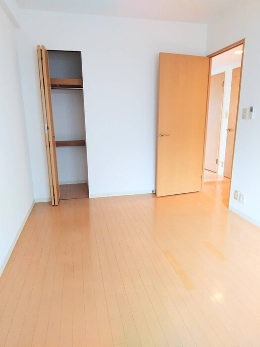 物件内観写真16　(居室)