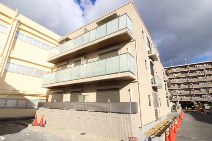 物件外観写真3　(外観写真)