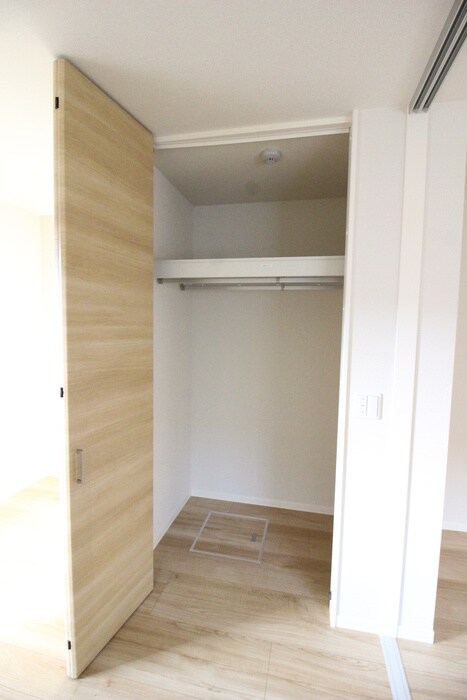 物件内観写真11　(収納)