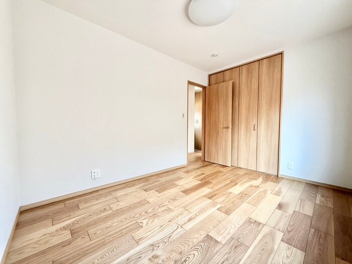 物件内観写真18　(居室)